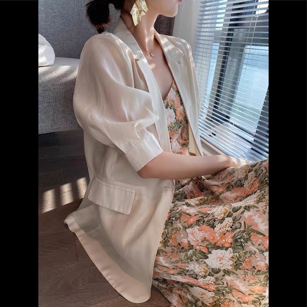 Summer linen half-sleeve blazer